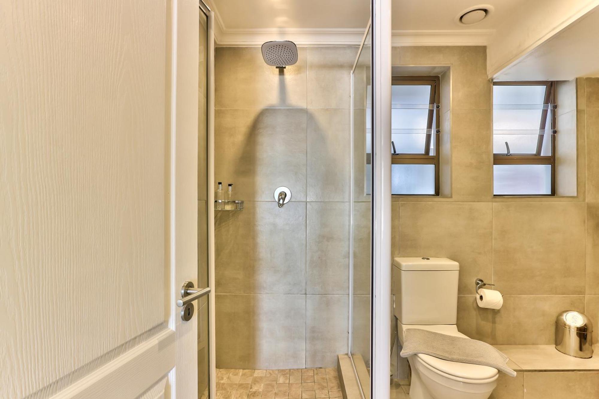 Apartment Firmont On Main Cape Town